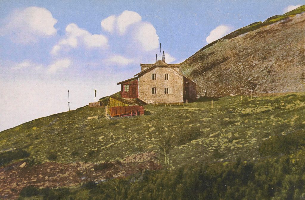 Schronisko turystyczne na Babiej Górze, Schutzhaus auf der Babiagura latem